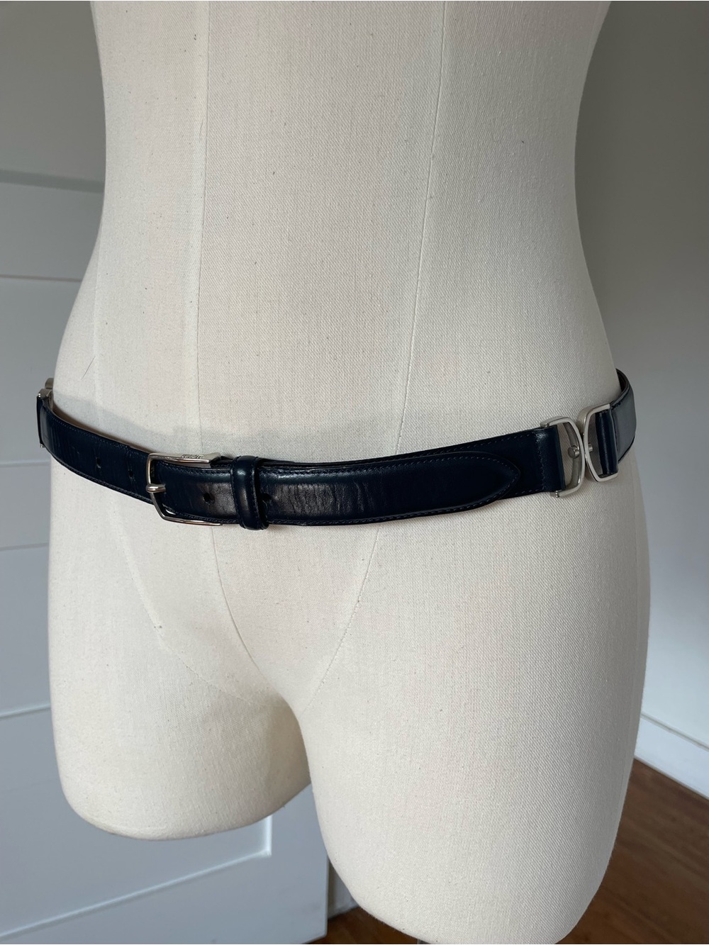 Leather belt